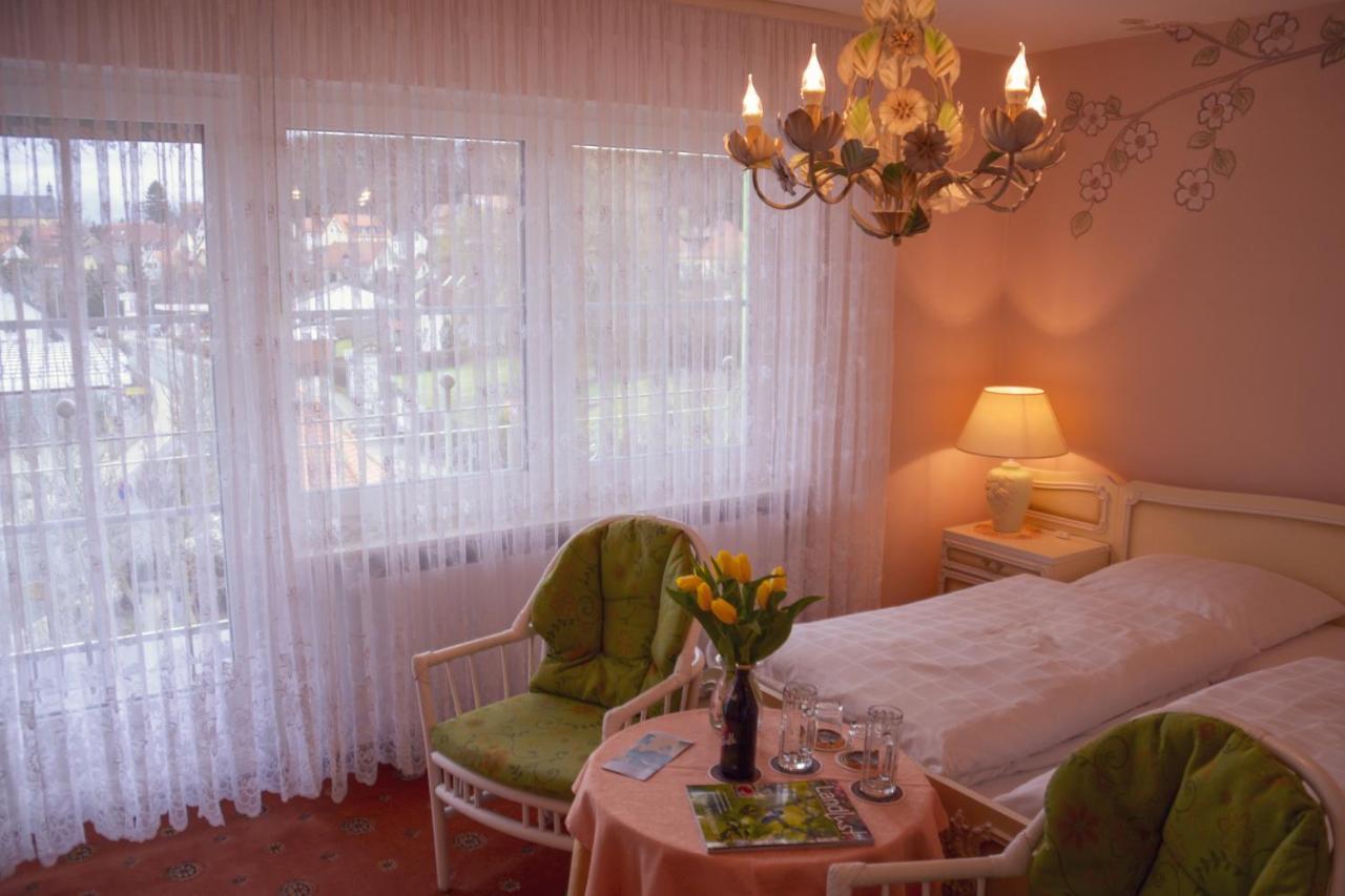 Hotel Garni Regina Goessweinstein Eksteriør billede